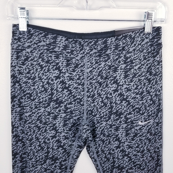 Nike Dri-Fit Running Cropped Leggings NWT - Picture 6 of 15